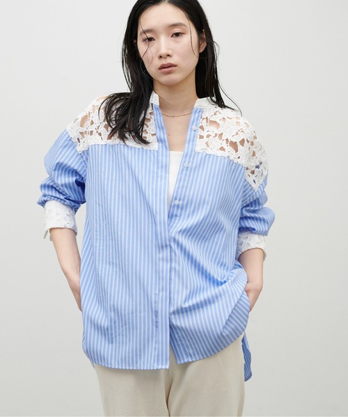 LARUTA(ラルータ)の「【LARUTA】刺繍レース切替シャツ(シャツ/ブラウス・レディース・オフホワイト/ストライプ/ネイビー/ダークブラウン・FREE)」の18枚目の写真
