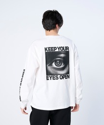 FLASH PACKER（フラッシュパッカー）の「FLASH PACKER フラッシュパッカー / 26春夏新作 リラックスシルエット Dry Silky Cotton ロングスリーブ 眼差しプリント Tシャツ ロンT /// XLT-EYES（Tシャツ/カットソー）」