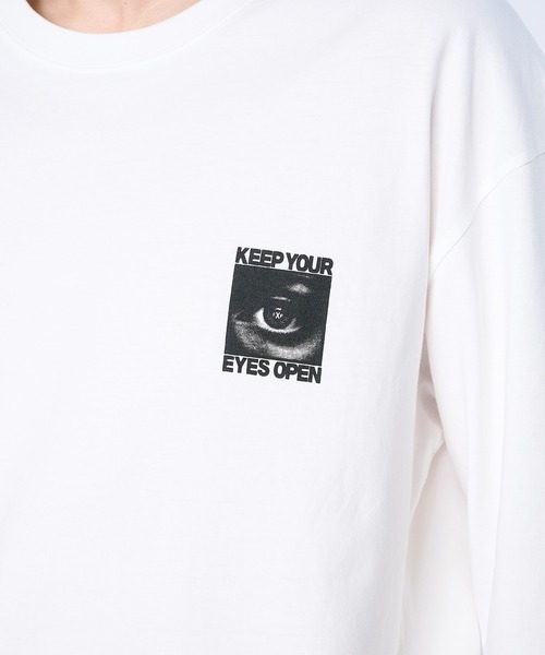 FLASH PACKER(フラッシュパッカー)の「FLASH PACKER フラッシュパッカー / リラックスシルエット Dry Silky Cotton ロングスリーブ 眼差しプリント Tシャツ ロンT // XLT-EYES(Tシャツ/カットソー・メンズ・ホワイト/ブラック/グレー・SMALL/MEDIUM/LARGE/X-LARGE)」の4枚目の写真