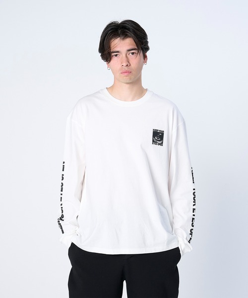 FLASH PACKER(フラッシュパッカー)の「FLASH PACKER フラッシュパッカー / リラックスシルエット Dry Silky Cotton ロングスリーブ 眼差しプリント Tシャツ ロンT // XLT-EYES(Tシャツ/カットソー・メンズ・ホワイト/ブラック/グレー・SMALL/MEDIUM/LARGE/X-LARGE)」の7枚目の写真