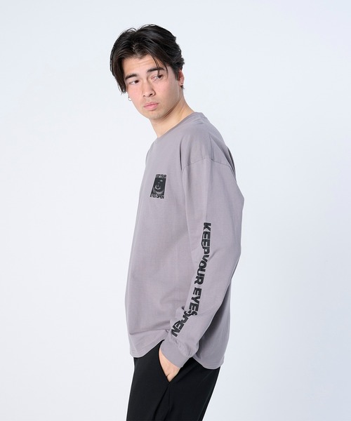 FLASH PACKER(フラッシュパッカー)の「FLASH PACKER フラッシュパッカー / リラックスシルエット Dry Silky Cotton ロングスリーブ 眼差しプリント Tシャツ ロンT // XLT-EYES(Tシャツ/カットソー・メンズ・ホワイト/ブラック/グレー・SMALL/MEDIUM/LARGE/X-LARGE)」の17枚目の写真