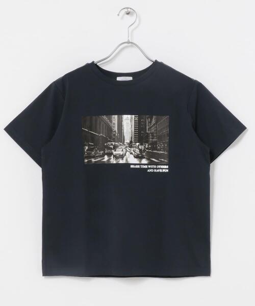 ITEMS URBANRESEARCH(アイテムズ アーバンリサーチ)の「箔プリントフォトTシャツ(Tシャツ/カットソー・レディース・ホワイト系その他/ブラウン/ホワイト/ネイビー・FREE)」の22枚目の写真