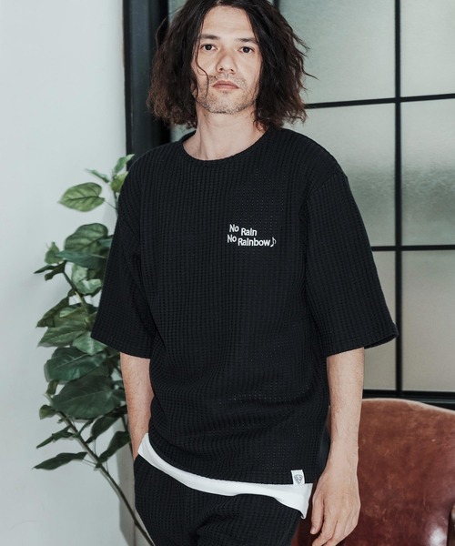 No Rain No Rainbow(ノーレインノーレインボー)の「mt10383-waffle knit cut&sewn カットソー(NR26S-03)(Tシャツ/カットソー・メンズ・ネイビー×ホワイト/ブラック/グレー×ホワイト・L/M/S)」の1枚目の写真