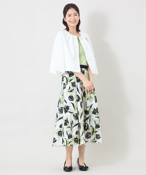 TO BE CHIC(トゥー ビー シック)の「エアリーツイルジャージ ジャケット(ノーカラージャケット・レディース・ブラック/オフホワイト/ピンク系その他2・40)」の4枚目の写真