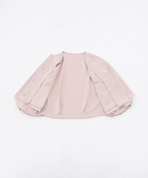 TO BE CHIC(トゥー ビー シック)の「エアリーツイルジャージ ジャケット(ノーカラージャケット・レディース・ブラック/オフホワイト/ピンク系その他2・40)」の13枚目の写真