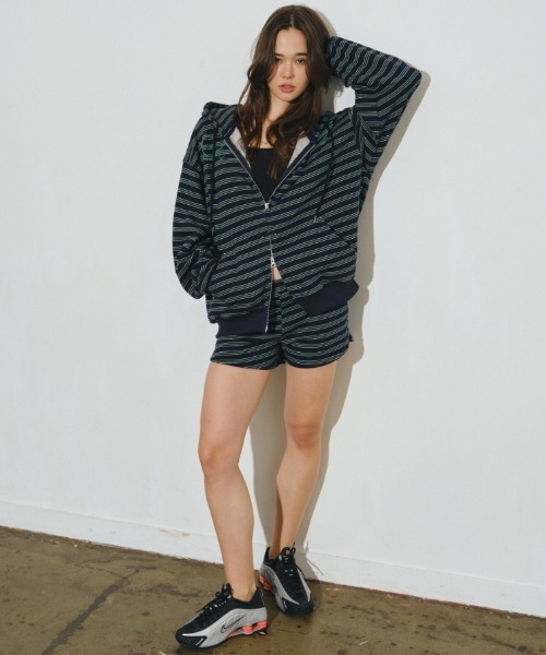 Midnight Move(ミッドナイトムーブ)の「A'GEM/9 × .kom 『MIDNIGHT MOVE/ミッドナイトムーブ』set st pants/ボーダーショートパンツ(その他パンツ・レディース・アイボリー/ネイビー・FREE)」の13枚目の写真