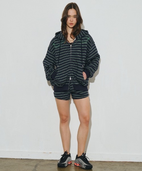 Midnight Move(ミッドナイトムーブ)の「A'GEM/9 × .kom 『MIDNIGHT MOVE/ミッドナイトムーブ』set st pants/ボーダーショートパンツ(その他パンツ・レディース・アイボリー/ネイビー・FREE)」の14枚目の写真
