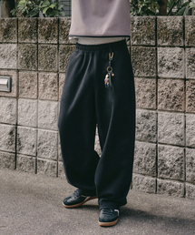 XERO（ゼロ）の「カーブラインオーバースウェットパンツ[ブラック]（スウェットパンツ）」