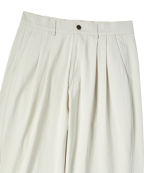 Beyond Closet（-）の「[COLLECTION LINE] ストラクチャードコットンカーブパンツクリーム（その他パンツ・メンズ・その他・LARGE/MEDIUM）」の4枚目の写真