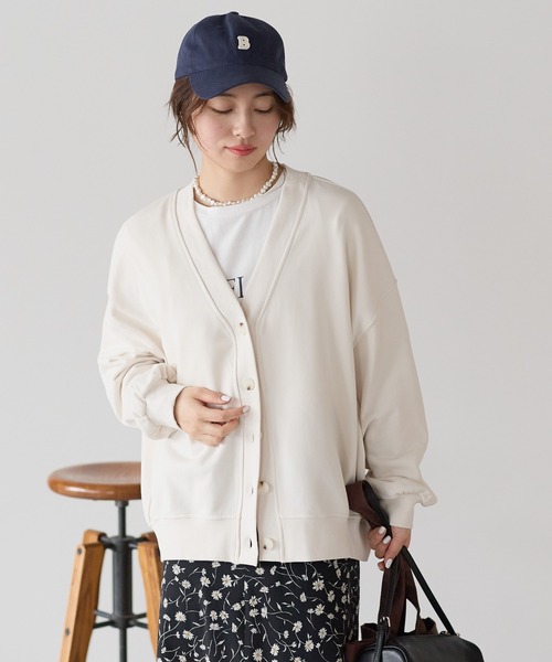 HEART MARKET(ハートマーケット)の「ふんわり裾ギャザー裏毛カーディガン(カーディガン/ボレロ・レディース・ブラック/レッド/ナチュラル/グレー・FREE)」の19枚目の写真
