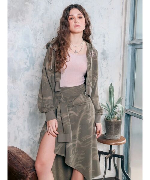 EVRIS(エヴリス)の「ダメージスウェットアシンメトリーロングスカート【セットアップ着用可能】春服(スカート・レディース・その他1/グレー/ホワイト・FREE)」の8枚目の写真