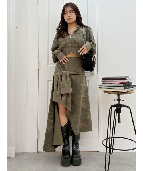 EVRIS(エヴリス)の「ダメージスウェットアシンメトリーロングスカート【セットアップ着用可能】春服(スカート・レディース・その他1/グレー/ホワイト・FREE)」の13枚目の写真