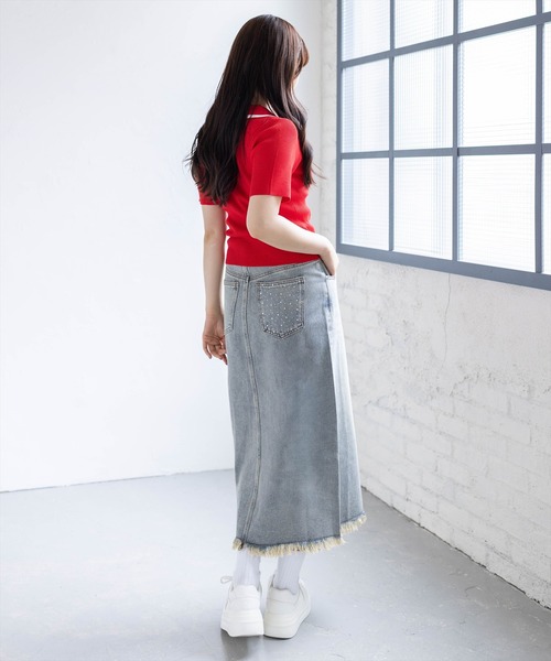 clear（クリア）の「ダブルカラーワンポイントラインストーンニットトップス［骨格ストレート/リブニット/きれいめカジュアル］（ニット/セーター・レディース・ネイビー/ホワイト×ネイビー/杢グレー/レッド・F）」の11枚目の写真