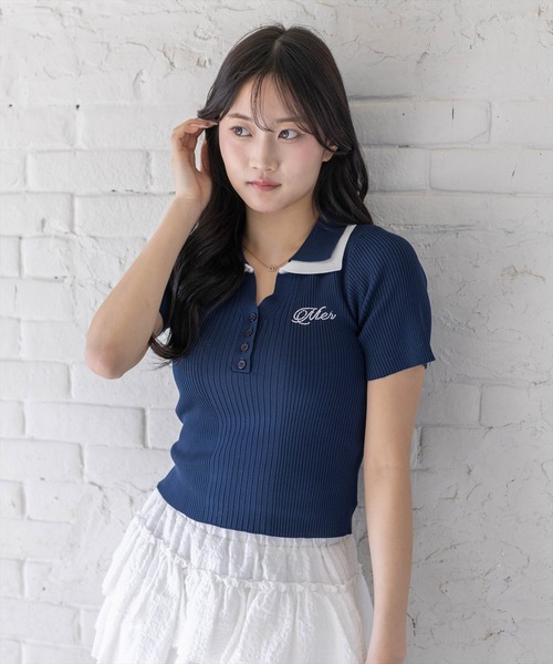 clear（クリア）の「ダブルカラーワンポイントラインストーンニットトップス［骨格ストレート/リブニット/きれいめカジュアル］（ニット/セーター・レディース・ネイビー/ホワイト×ネイビー/杢グレー/レッド・F）」の14枚目の写真