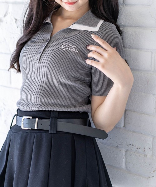 clear（クリア）の「ダブルカラーワンポイントラインストーンニットトップス［骨格ストレート/リブニット/きれいめカジュアル］（ニット/セーター・レディース・ネイビー/ホワイト×ネイビー/杢グレー/レッド・F）」の22枚目の写真