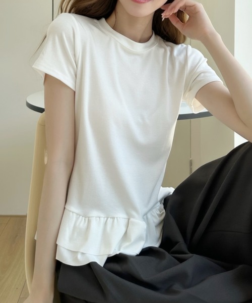 Ada.(エイダ)の「裾フリルティアード 半袖Tシャツ(Tシャツ/カットソー・レディース・グレー/ブラック/ネイビー/ホワイト・FREE)」の10枚目の写真