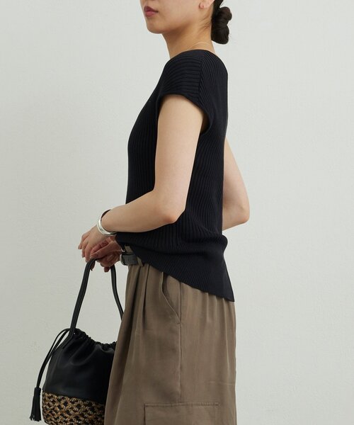 GALLARDAGALANTE(ガリャルダガランテ)の「ランダムリブニット(ニット/セーター・レディース・ブラック/オレンジ・FREE)」の4枚目の写真