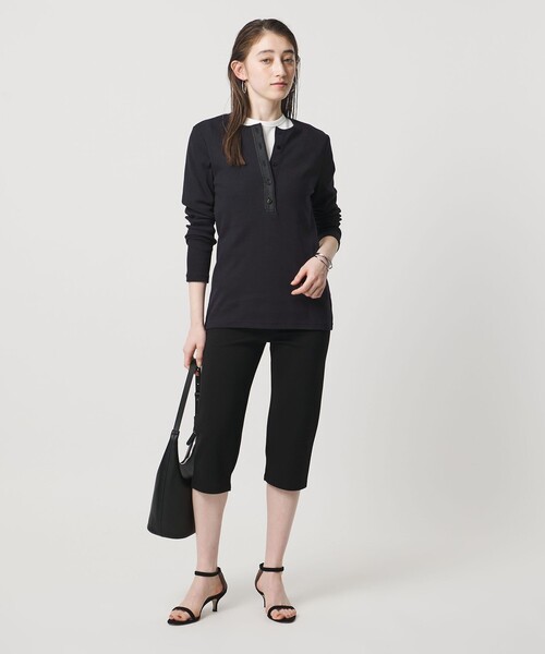 UNITED ARROWS（ユナイテッドアローズ）の「コットン フライス ヘンリーネック ロング Tシャツ（Tシャツ/カットソー・レディース・オフホワイト/ネイビー・FREE）」の19枚目の写真