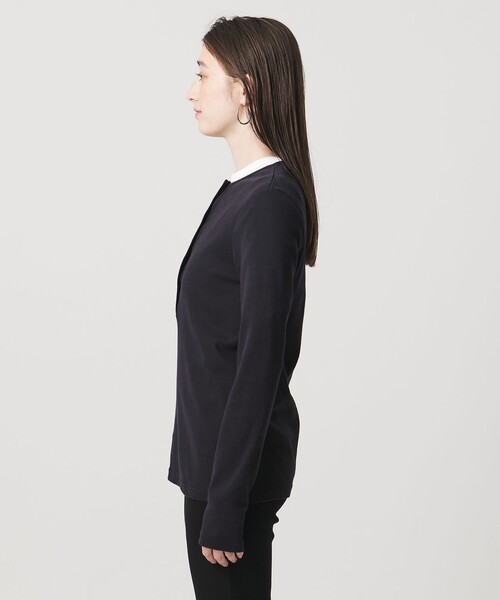 UNITED ARROWS（ユナイテッドアローズ）の「コットン フライス ヘンリーネック ロング Tシャツ（Tシャツ/カットソー・レディース・オフホワイト/ネイビー・FREE）」の15枚目の写真