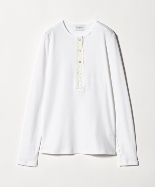 UNITED ARROWS（ユナイテッドアローズ）の「コットン フライス ヘンリーネック ロング Tシャツ（Tシャツ/カットソー・レディース・オフホワイト/ネイビー・FREE）」の7枚目の写真