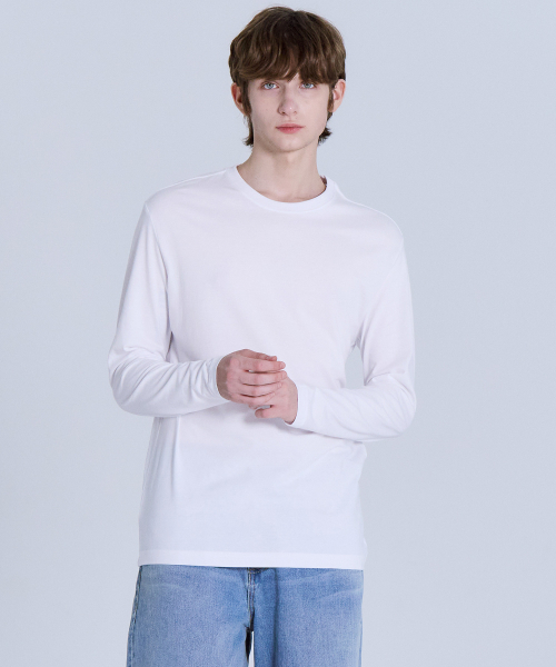 BASIC HOUSE（ベーシックハウス）の「[2PACK] 綿30番手 リラックスフィット 長袖Tシャツ 2パック (2色)（Tシャツ/カットソー・レディース・ホワイト/ブラック・105/85/90/95/100/110/115）」の14枚目の写真