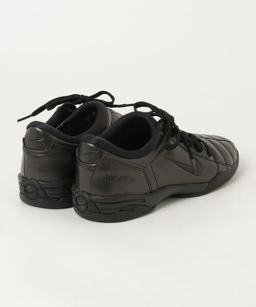 NIKE（ナイキ）の「NIKE WMNS T90 IM7595-002（スニーカー・メンズ・ブラック・27.5cm/28.5cm）」の2枚目の写真