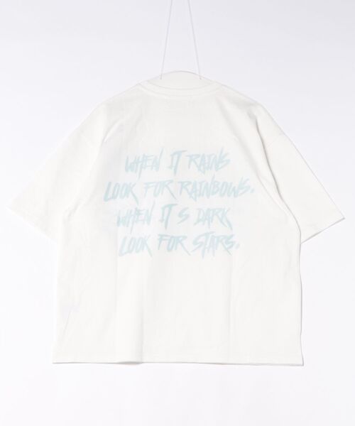 many men many mind(メニーメンメニーマインド)の「MANYMENMANYMINDS / グラフィック/フォトTEE(Tシャツ/カットソー・メンズ・ホワイト系その他/ホワイト系その他3/ホワイト系その他5/ホワイト系その他2/ホワイト系その他4/ホワイト・LARGE/MEDIUM)」の7枚目の写真