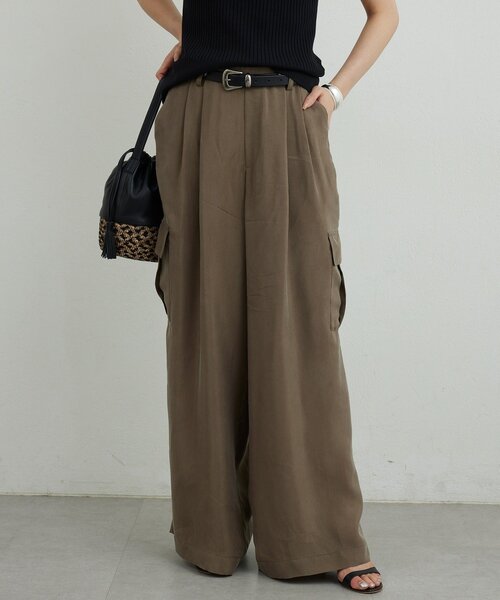 GALLARDAGALANTE（ガリャルダガランテ）の「【セットアップ対応】キュプラカーゴパンツ（その他パンツ・レディース・ブラウン/グレイッシュベージュ/ネイビー・0/1）」の10枚目の写真