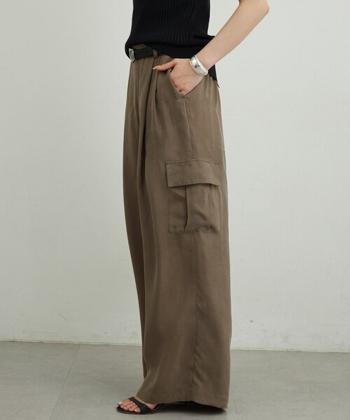 GALLARDAGALANTE（ガリャルダガランテ）の「【セットアップ対応】キュプラカーゴパンツ（その他パンツ・レディース・ブラウン/グレイッシュベージュ/ネイビー・0/1）」の11枚目の写真