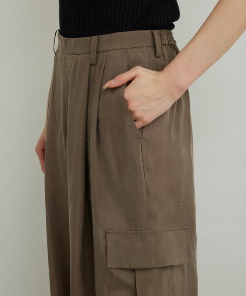 GALLARDAGALANTE（ガリャルダガランテ）の「【セットアップ対応】キュプラカーゴパンツ（その他パンツ・レディース・ブラウン/グレイッシュベージュ/ネイビー・0/1）」の21枚目の写真