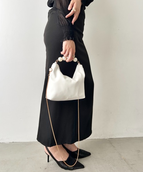 wears(ウェアーズ)の「2wayパールハンドル ハンドバッグ クラッチバッグ(ハンドバッグ・レディース・シルバー/ホワイト/ブラック/ベージュ・FREE)」の22枚目の写真