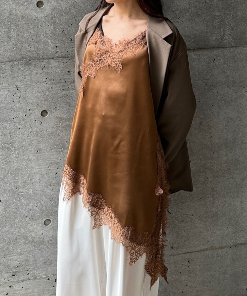 CIEL'AIR(シエルエアー)の「SATIN ASYMMETRIC CAMI(サテンアシンメトリーキャミ)(キャミソール・レディース・ブラウン/アイボリー・FREE)」の22枚目の写真