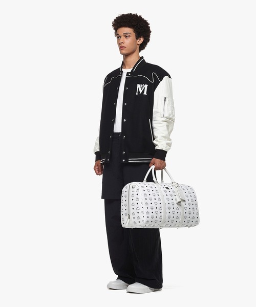 MCM（エムシーエム）の「Ottomar ウィークエンダー バッグ - ヴィセトス（ボストンバッグ・レディース・ホワイト・20inch）」の2枚目の写真