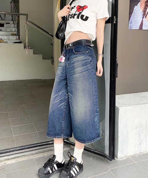 WESTSEA(ウエストシー)の「ヴィンテージウォッシュ ワイドデニム ハーフパンツ / バギーデニム 膝下丈(デニムパンツ・レディース・ブラック/ブルー・M/L)」の11枚目の写真