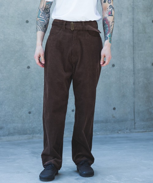 MR.OLIVE(ミスターオリーブ)の「WIDE WALE CORDUROY / BELTED RELAX TAPERED PANTS /M263130(チノパンツ・メンズ・チャコール/ブラウン・SMALL/LARGE/MEDIUM)」の2枚目の写真