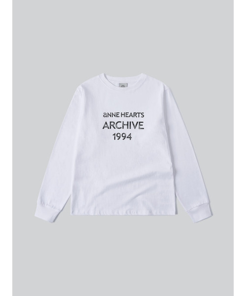 ANNEHEARTS(アンハーツ)の「Vintage Letter Archive Sleeve_WHITE(Tシャツ/カットソー・レディース・その他・FREE)」の2枚目の写真