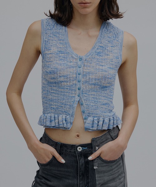 Ameri（アメリ）の「MEDI FRILL BACK RIBBON KNIT TOP（ニット/セーター・レディース・ブルー/ピンク/ブラック・FREE）」の2枚目の写真