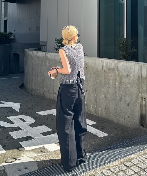 Ameri（アメリ）の「MEDI FRILL BACK RIBBON KNIT TOP（ニット/セーター・レディース・ブルー/ピンク/ブラック・FREE）」の10枚目の写真