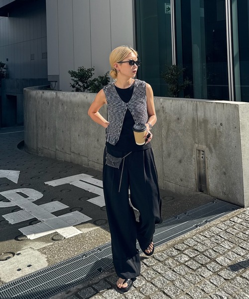 Ameri（アメリ）の「MEDI FRILL BACK RIBBON KNIT TOP（ニット/セーター・レディース・ブルー/ピンク/ブラック・FREE）」の12枚目の写真