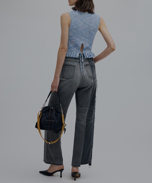 Ameri（アメリ）の「MEDI FRILL BACK RIBBON KNIT TOP（ニット/セーター・レディース・ブルー/ピンク/ブラック・FREE）」の19枚目の写真