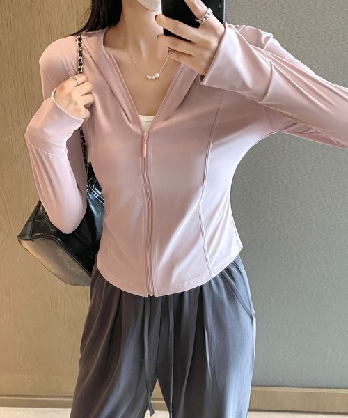 nico nico(ニコニコ)の「【 nico nico/ ニコニコ 】軽やかに守る、UVカットジップパーカー(フード付き)(パーカー・レディース・ピンク/グリーン/ブラック/ブルー/グレー/ホワイト/イエロー/ベージュ/ピンクベージュ・FREE)」の20枚目の写真