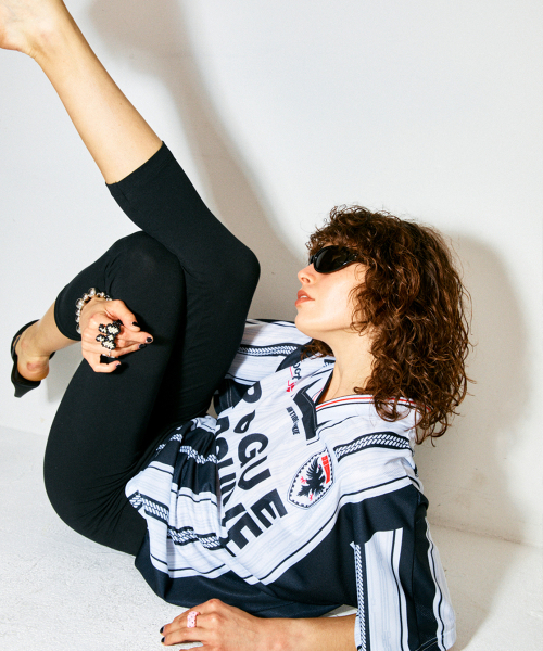 HIGHTIDEFRANKIE（ハイタイドフランキー）の「World Clash Football Jersey Black（Tシャツ/カットソー・レディース・ブラック・FREE）」の9枚目の写真