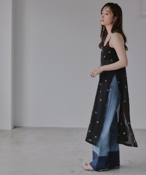 210nouve(トゥージュヌーブ)の「小花柄 刺繍 シアー キャミワンピース(ワンピース・レディース・ブラウン/アイボリー/ブラック・FREE)」の7枚目の写真