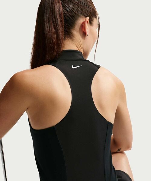 NIKE(ナイキ)の「ナイキ テーラード パフォーマンス ウィメンズ Dri-FIT ゴルフ ジャンプスーツ / Nike Tailored Performance Women's Dri-FIT Golf Jumpsuit IV5088-010 Black(ワンピース・レディース・ブラック・XS/XL/S/M/L)」の3枚目の写真