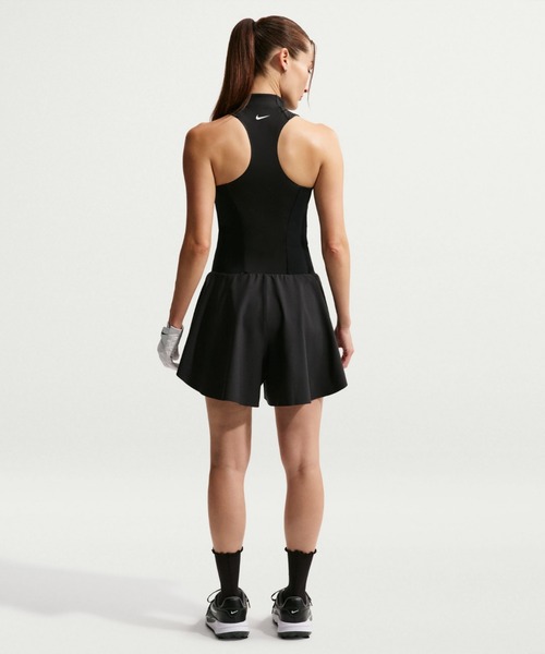 NIKE(ナイキ)の「ナイキ テーラード パフォーマンス ウィメンズ Dri-FIT ゴルフ ジャンプスーツ / Nike Tailored Performance Women's Dri-FIT Golf Jumpsuit IV5088-010 Black(ワンピース・レディース・ブラック・XS/XL/S/M/L)」の2枚目の写真
