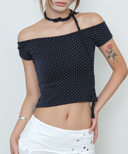 Midnight Move(ミッドナイトムーブ)の「Midnight Move/オフショルドットトップス(Tシャツ/カットソー・レディース・ホワイト/グレー/ネイビー・FREE)」の3枚目の写真