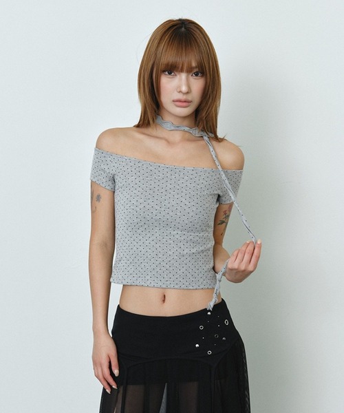 Midnight Move(ミッドナイトムーブ)の「Midnight Move/オフショルドットトップス(Tシャツ/カットソー・レディース・ホワイト/グレー/ネイビー・FREE)」の4枚目の写真