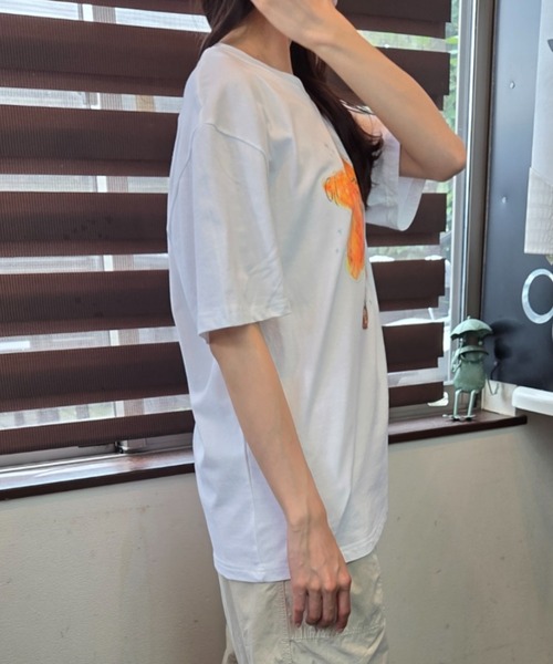 ｔｏｌｅｎｅ（トレネ）の「水彩タッチ スターバルーン×エレファント グラフィックTシャツ（Tシャツ/カットソー・レディース・ネイビー/ホワイト・FREE）」の18枚目の写真