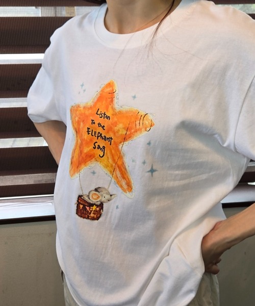 ｔｏｌｅｎｅ（トレネ）の「水彩タッチ スターバルーン×エレファント グラフィックTシャツ（Tシャツ/カットソー・レディース・ネイビー/ホワイト・FREE）」の4枚目の写真