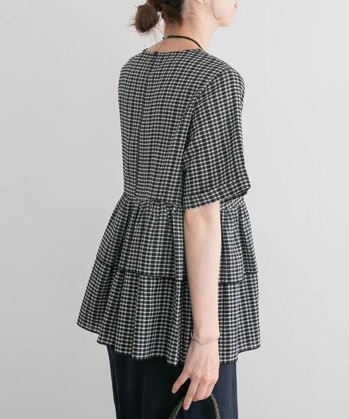 ITEMS URBANRESEARCH(アイテムズ アーバンリサーチ)の「サッカーフリルブラウス(シャツ/ブラウス・レディース・ブラック/ブルー・FREE)」の15枚目の写真